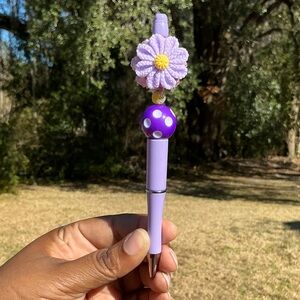 Purple Daisy Flower Handcrafted Pen with Polka Dot Bead